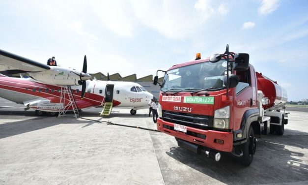Uji Coba Bioavtur Pada Pesawat CN235-200 FTB Sukses, Benarkah Upaya Mengatasi Krisis Iklim Makin Kuat?